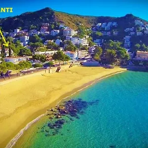 https://apartaments-el-berganti.catalonia-hotels.com